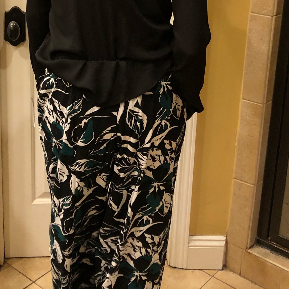 GAP NWT wide leg pants Size XS and XL - Picture 4 of 7